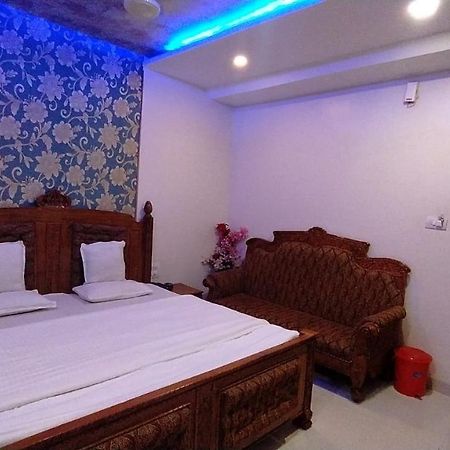 Hotel Shalimar Executive, Uran Islampur Peth  Buitenkant foto