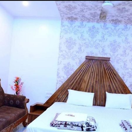 Hotel Shalimar Executive, Uran Islampur Peth  Buitenkant foto