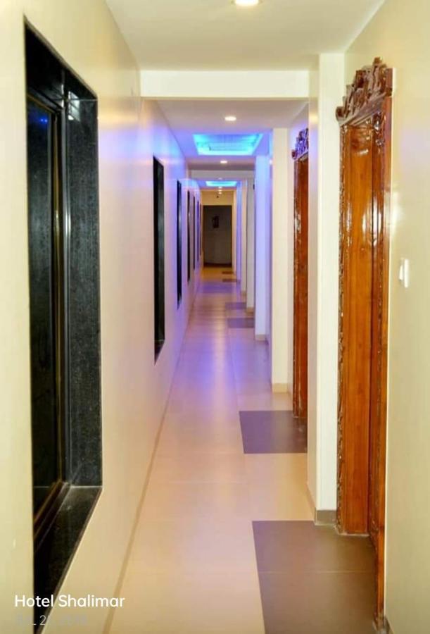 Hotel Shalimar Executive, Uran Islampur Peth  Buitenkant foto