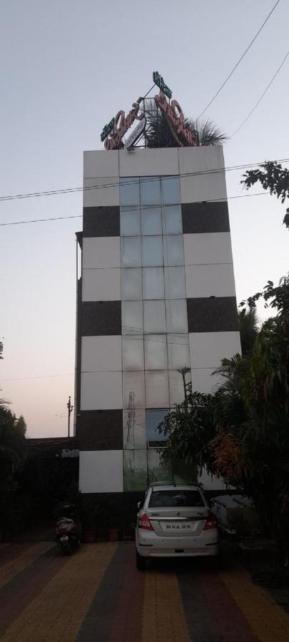 Hotel Shalimar Executive, Uran Islampur Peth  Buitenkant foto